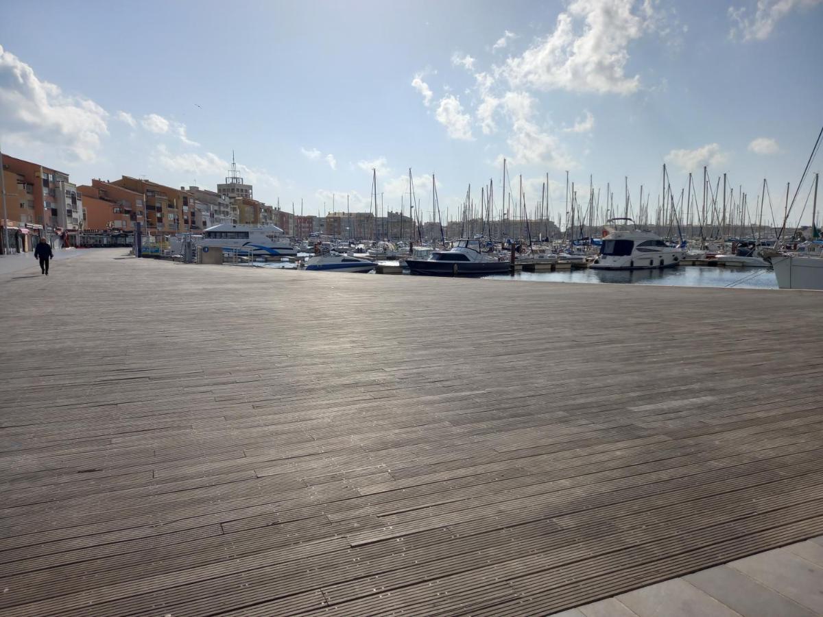 Apartament Port Brescou, T3 En Duplex Climatise, Superbe Vue Sur Le Port Agde Zewnętrze zdjęcie